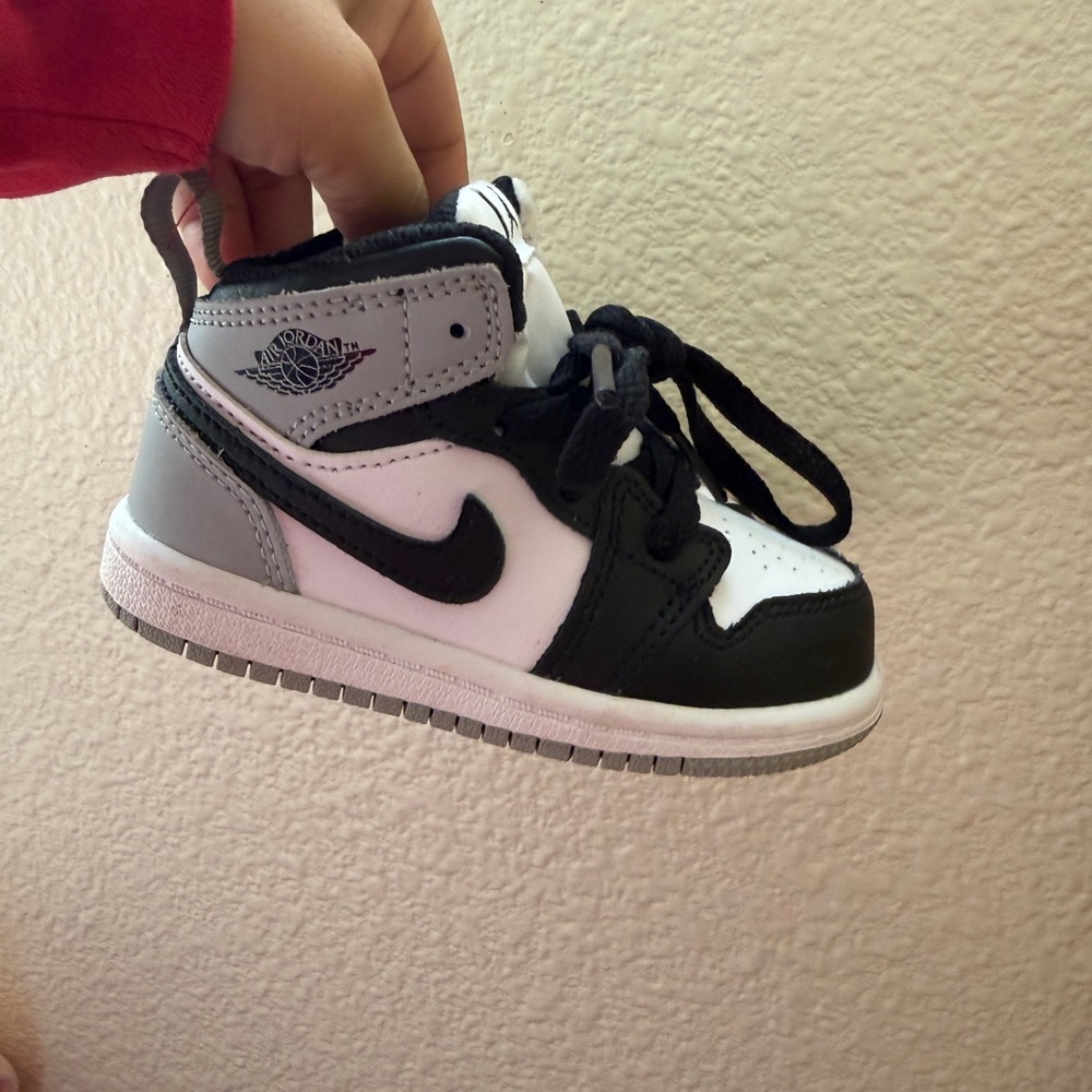 Jordan Kids Black and White Sneakers